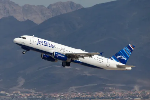 jetblue taking off
