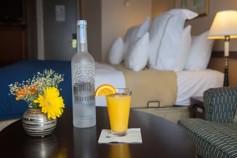 Azamara Quest - Room Service