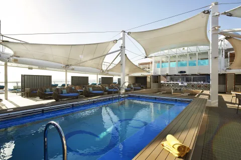 Carnival Festivale - Serenity Adult-Only Retreat