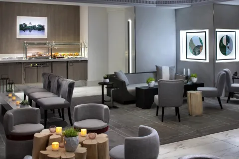 Celebrity Millennium - The Retreat Lounge