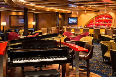 Explorer of the Seas - Schooner Bar