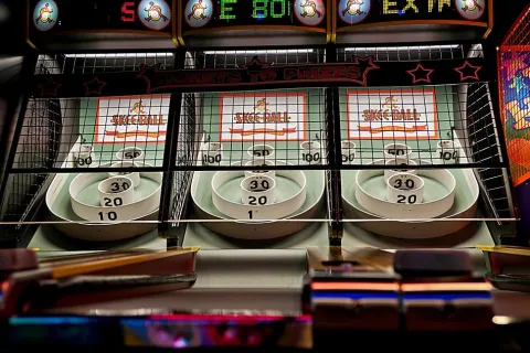 Independence Of The Seas - Arcade