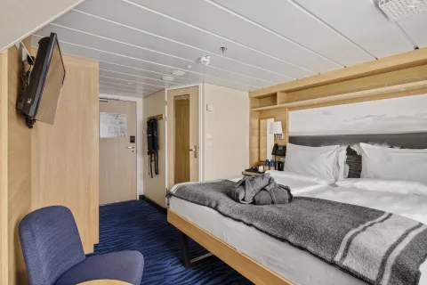 MS Spitsbergen - Arctic Superior | Outside Cabin