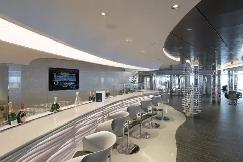 MSC Seaview - Champagne Bar