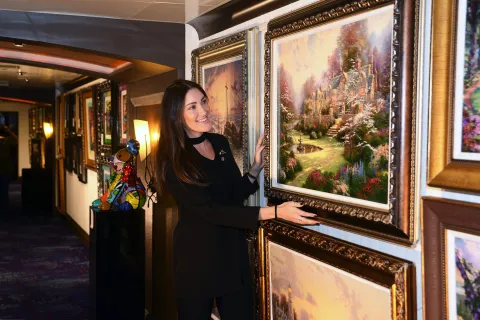Norwegian Sun - Art Gallery