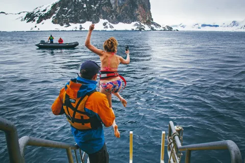 Ocean Explorer - Polar Plunge