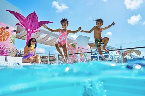 Serenade of the Seas - Pools