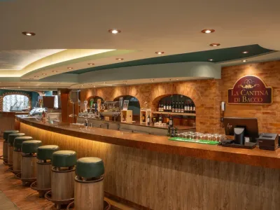 MSC Divina - Dining