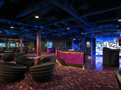 Norwegian Escape - Kids & Teens