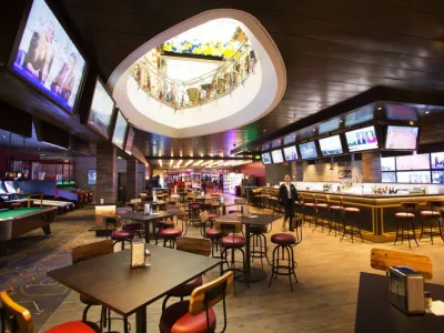Independence Of The Seas - Entertainment